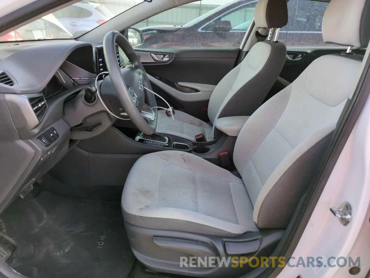 7 Photograph of a damaged car KMHC65LC2MU245441 HYUNDAI IONIQ 2021