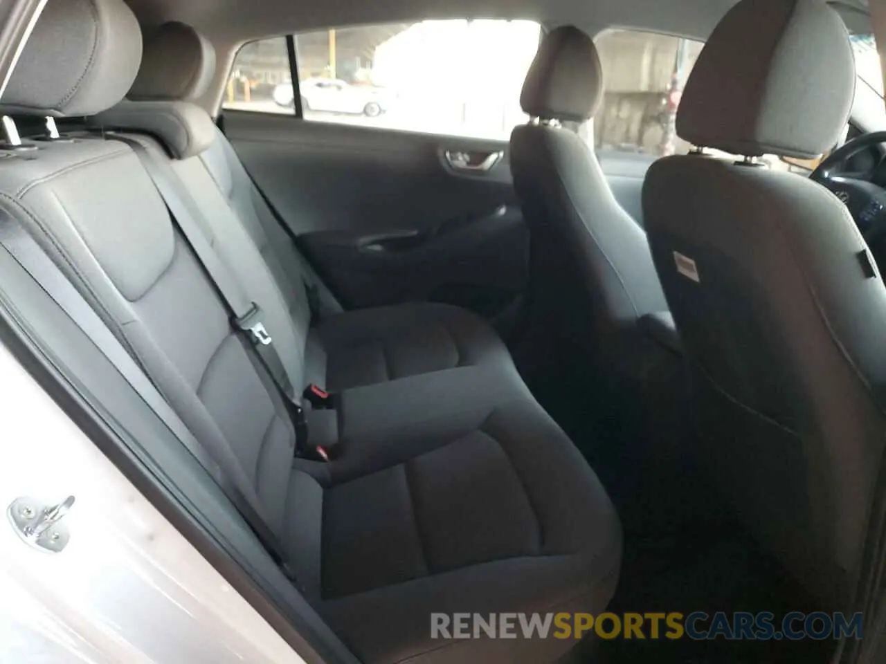 10 Photograph of a damaged car KMHC65LC2MU254902 HYUNDAI IONIQ 2021