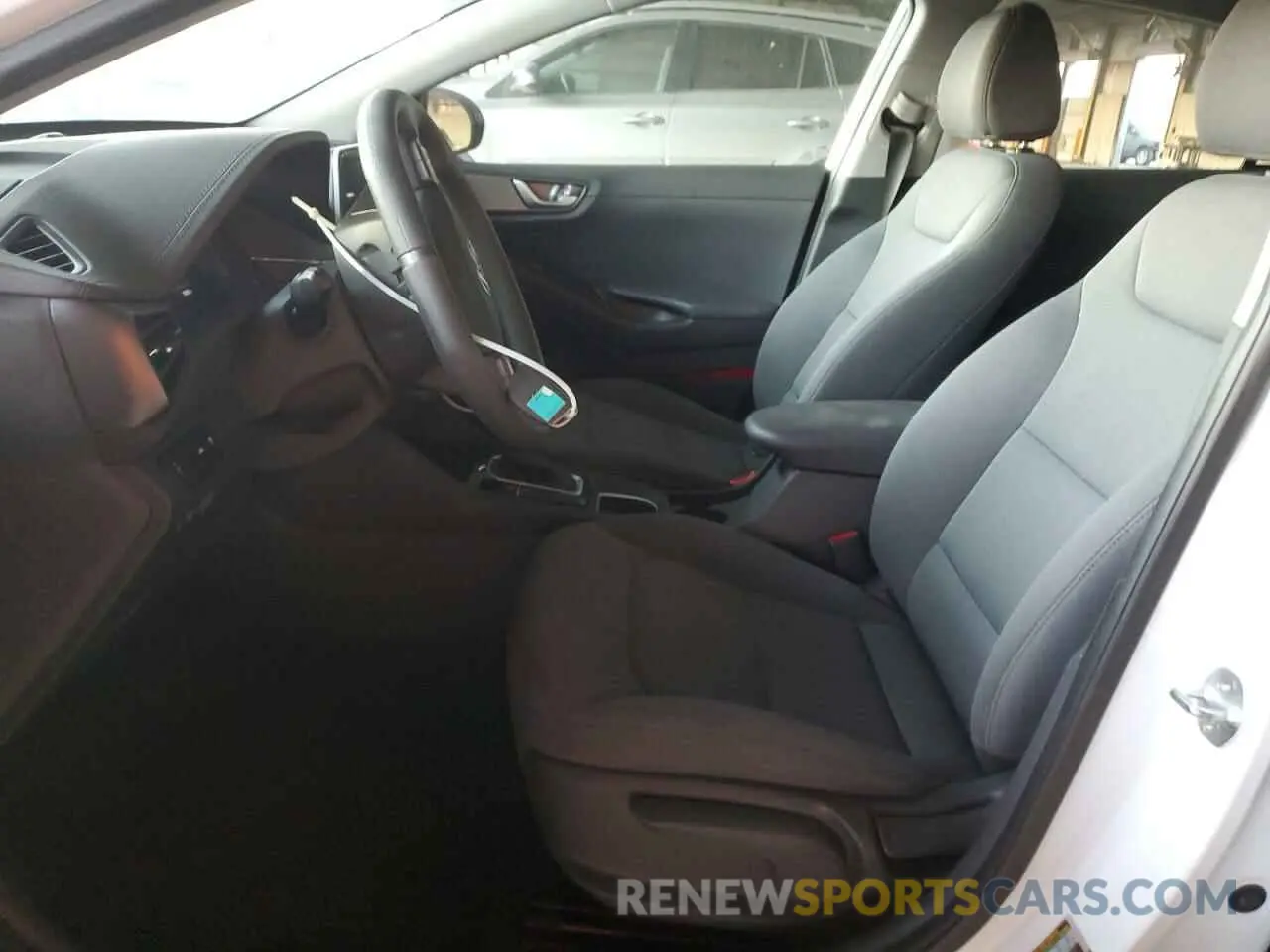 7 Photograph of a damaged car KMHC65LC2MU254902 HYUNDAI IONIQ 2021