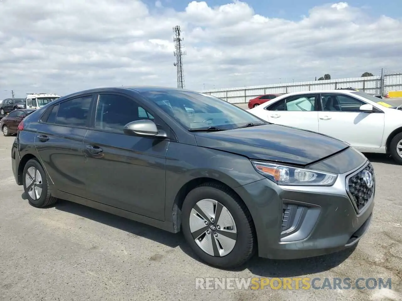4 Photograph of a damaged car KMHC65LC4MU257445 HYUNDAI IONIQ 2021