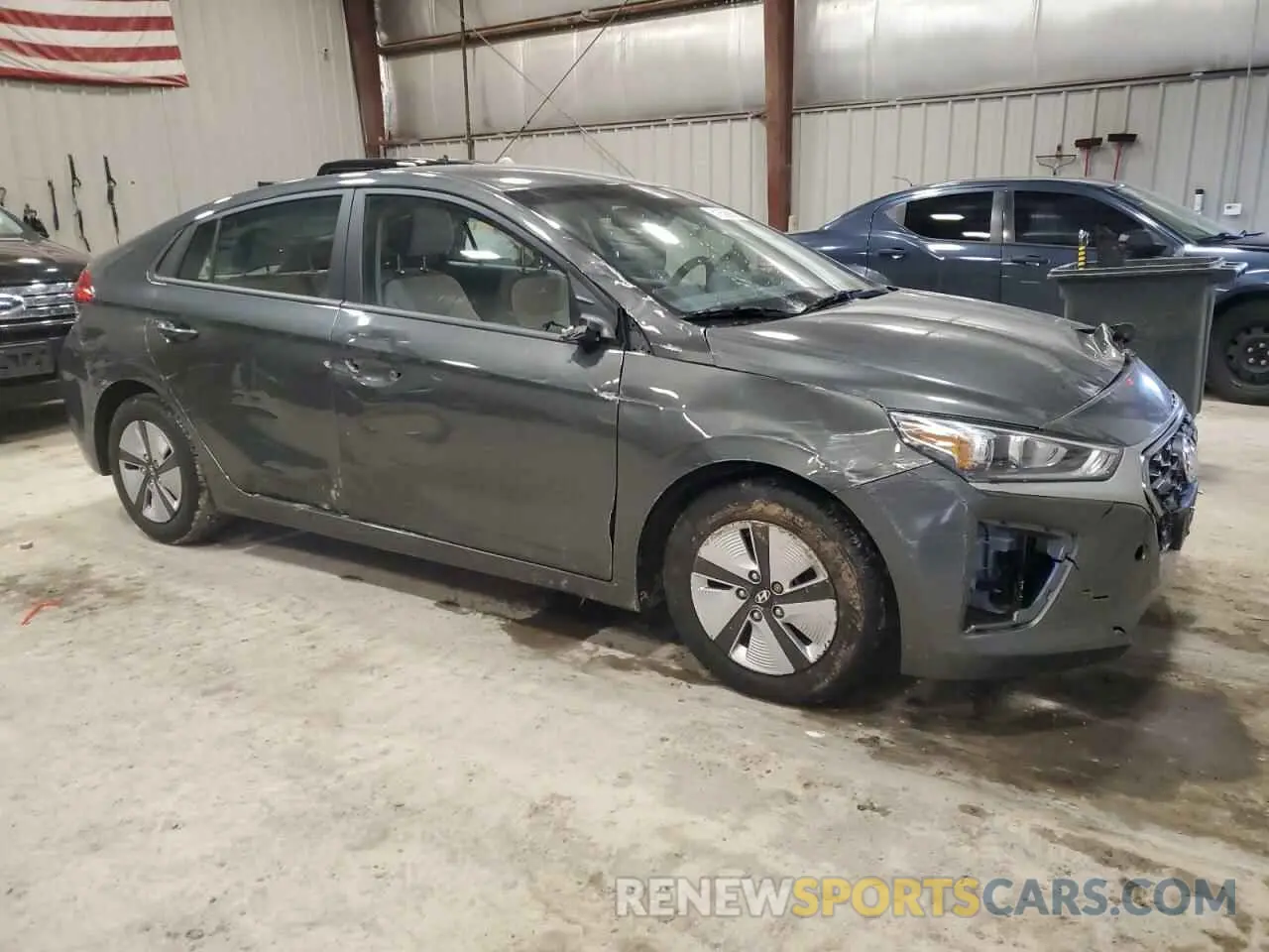 4 Photograph of a damaged car KMHC65LC6MU251663 HYUNDAI IONIQ 2021