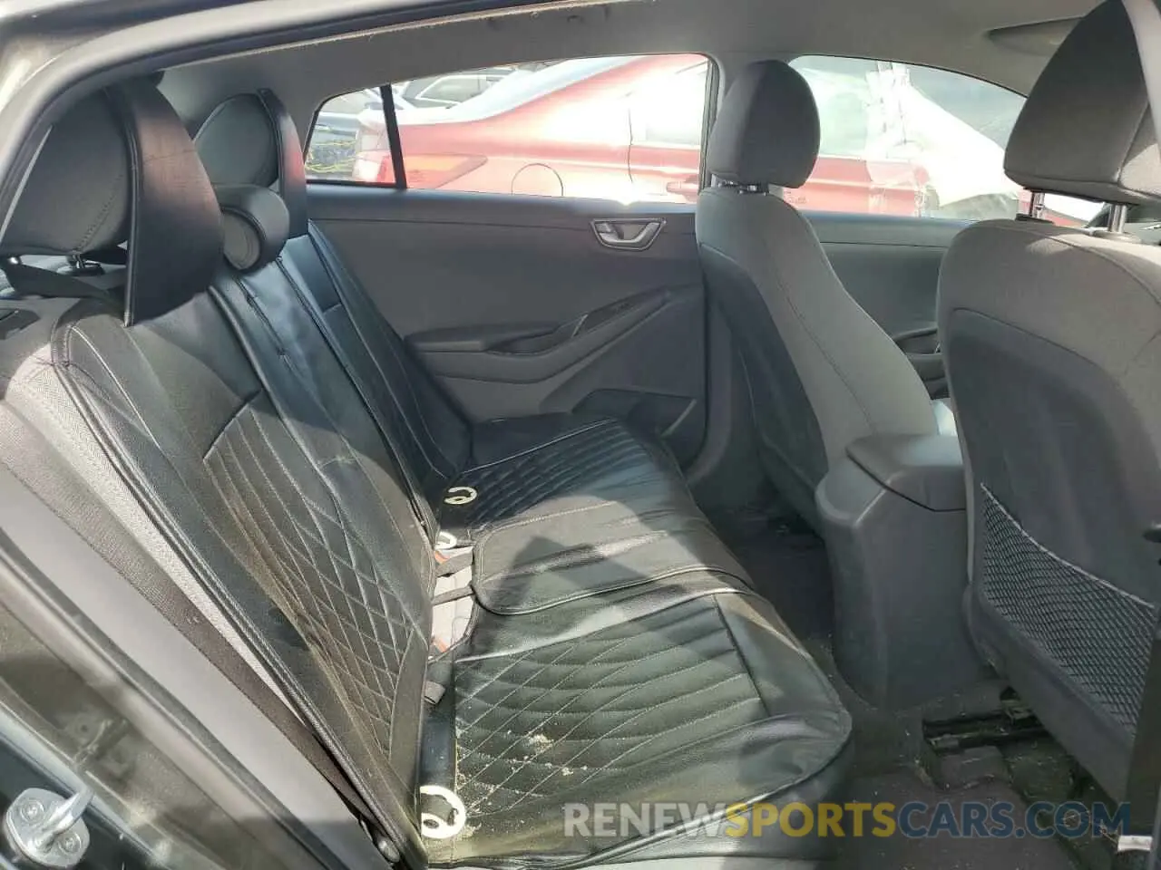 10 Photograph of a damaged car KMHC75LC0MU244902 HYUNDAI IONIQ 2021