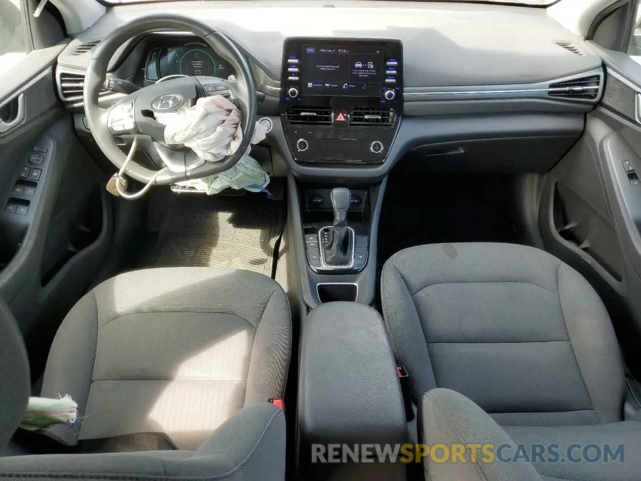 8 Photograph of a damaged car KMHC75LC6MU260523 HYUNDAI IONIQ 2021