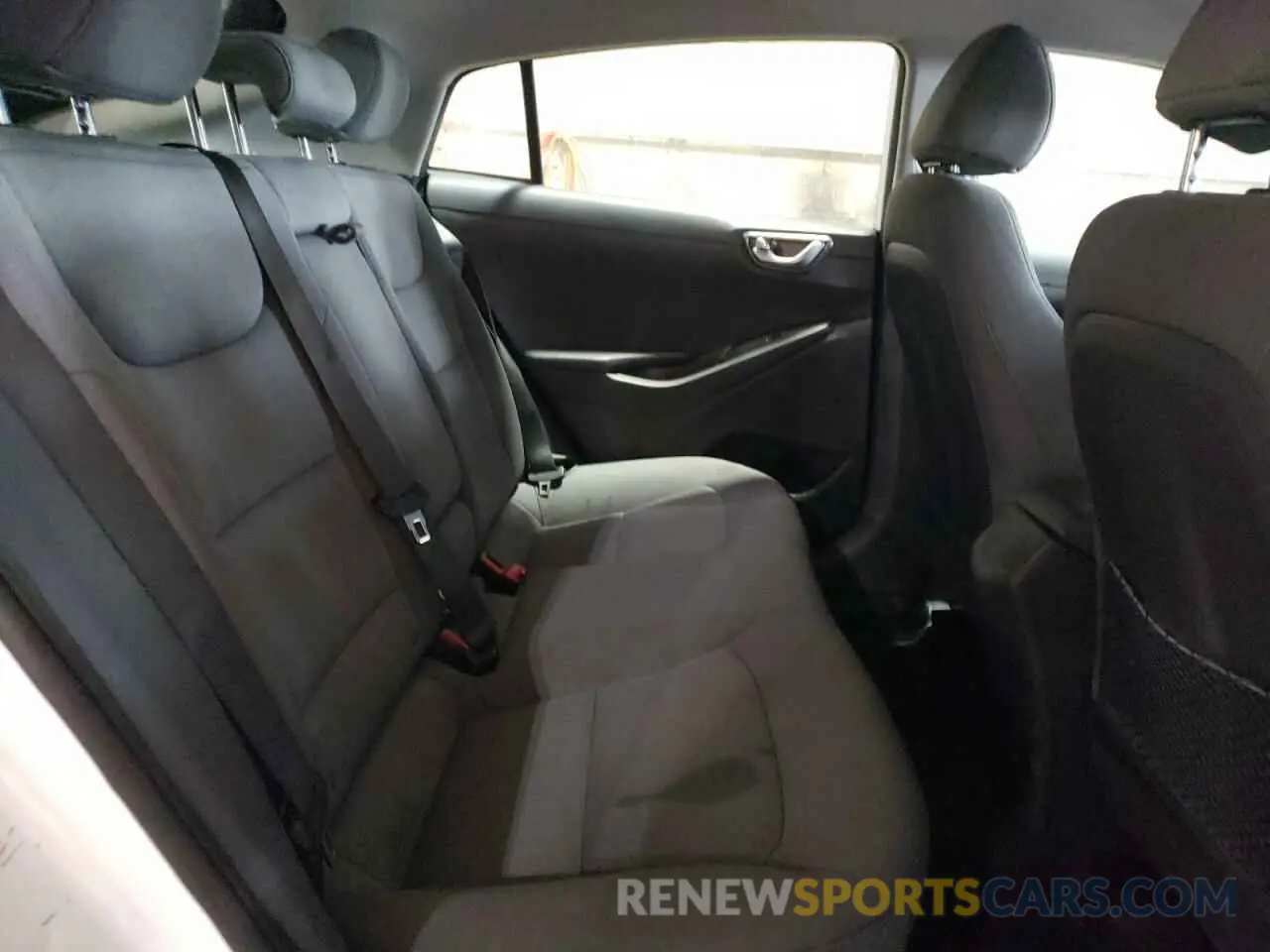 10 Photograph of a damaged car KMHC75LCXMU257091 HYUNDAI IONIQ 2021