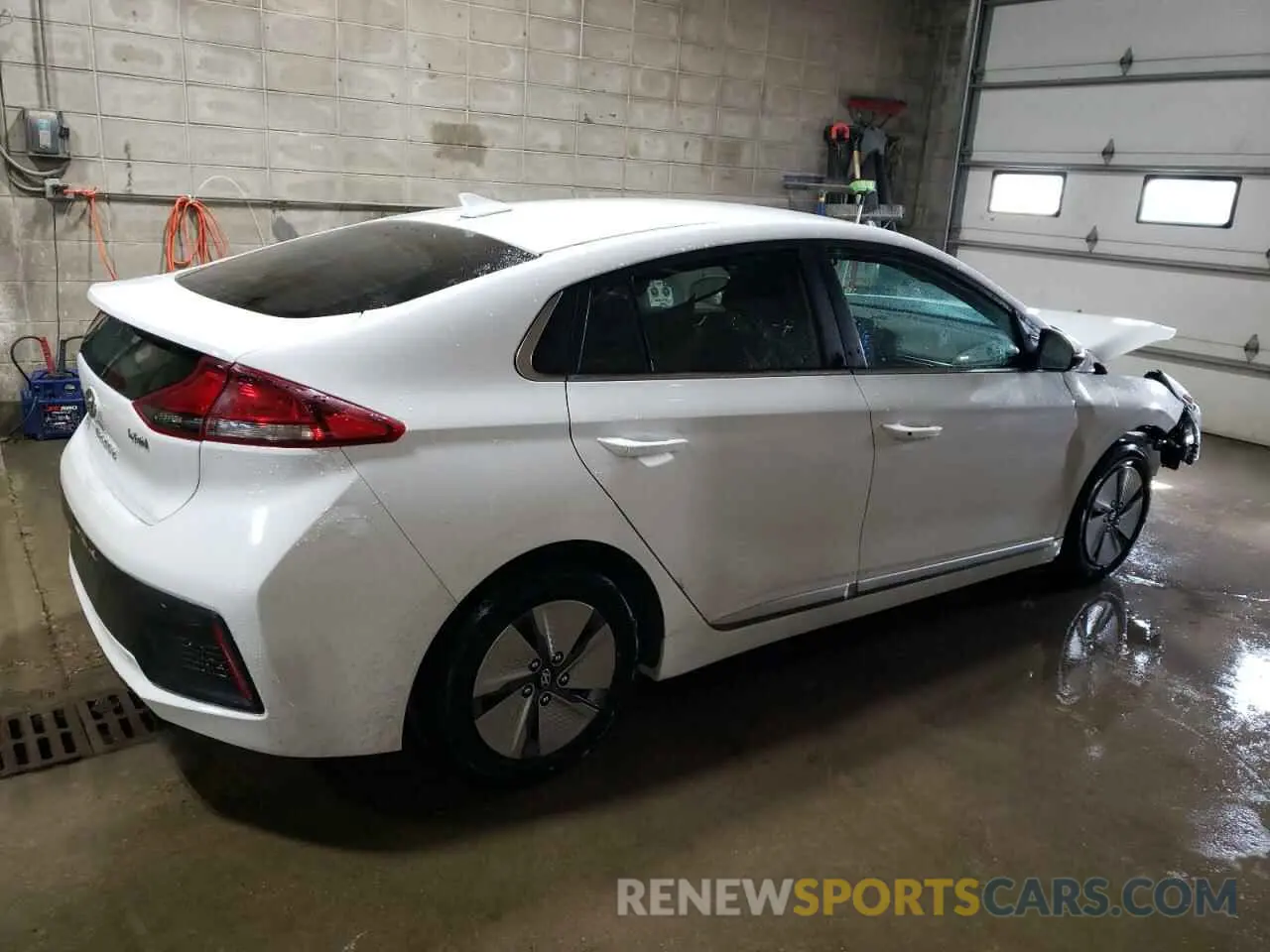 3 Photograph of a damaged car KMHC75LCXMU257091 HYUNDAI IONIQ 2021