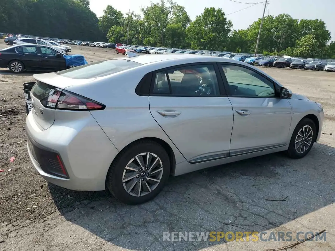3 Photograph of a damaged car KMHC75LJ9MU077177 HYUNDAI IONIQ 2021