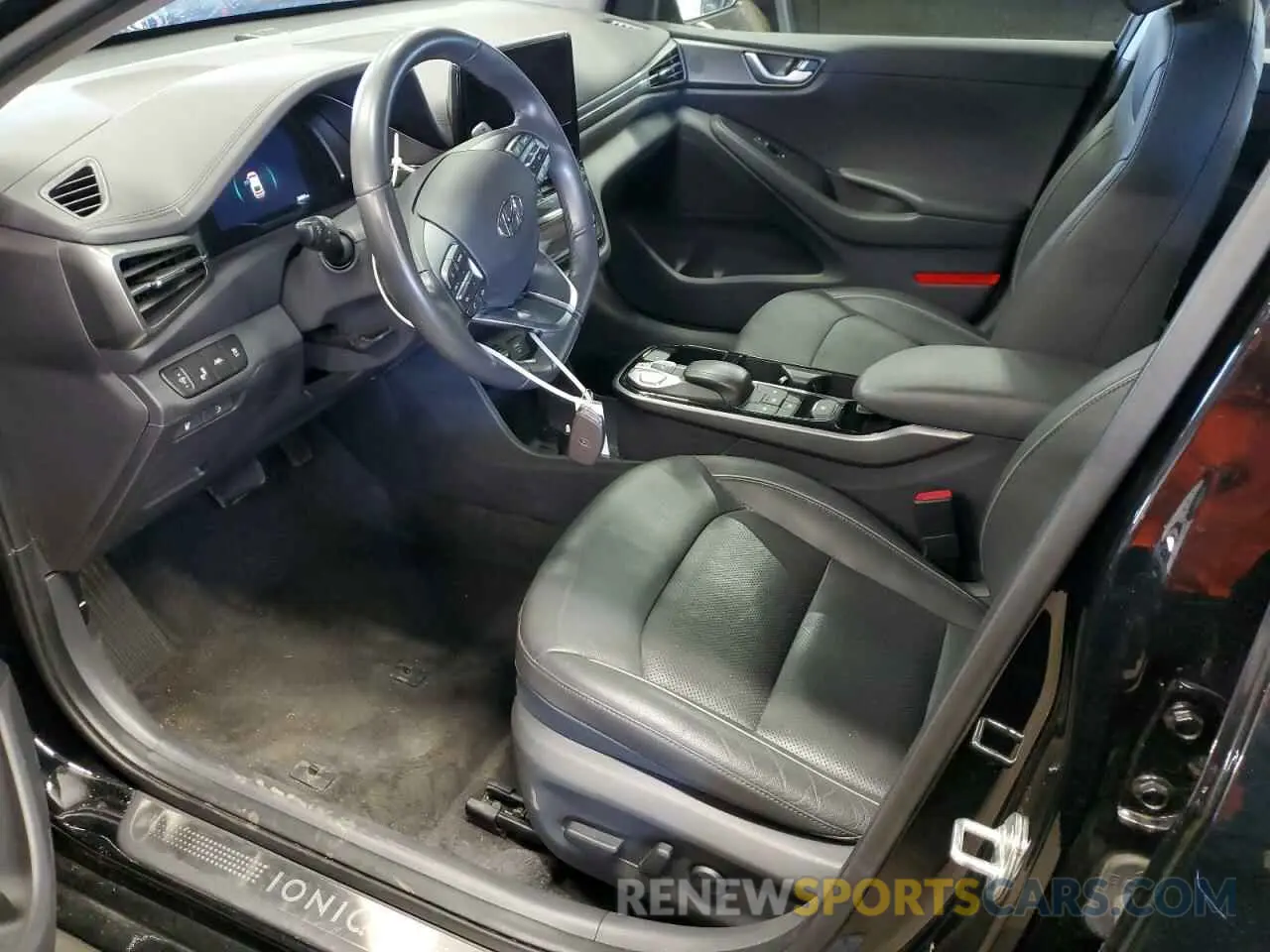 7 Photograph of a damaged car KMHC85LJ9MU080383 HYUNDAI IONIQ 2021