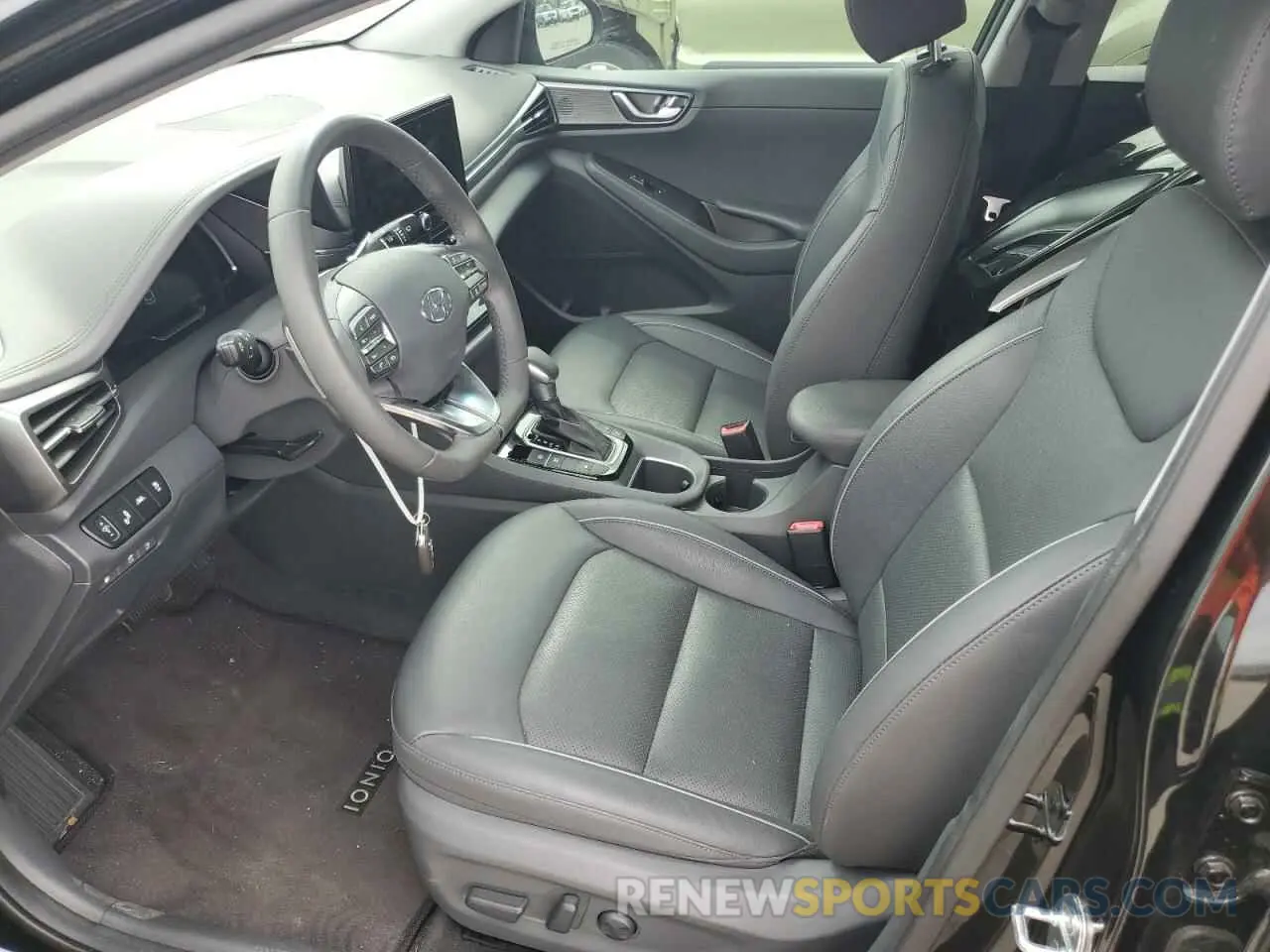 7 Photograph of a damaged car KMHCX5LD8MU247913 HYUNDAI IONIQ 2021