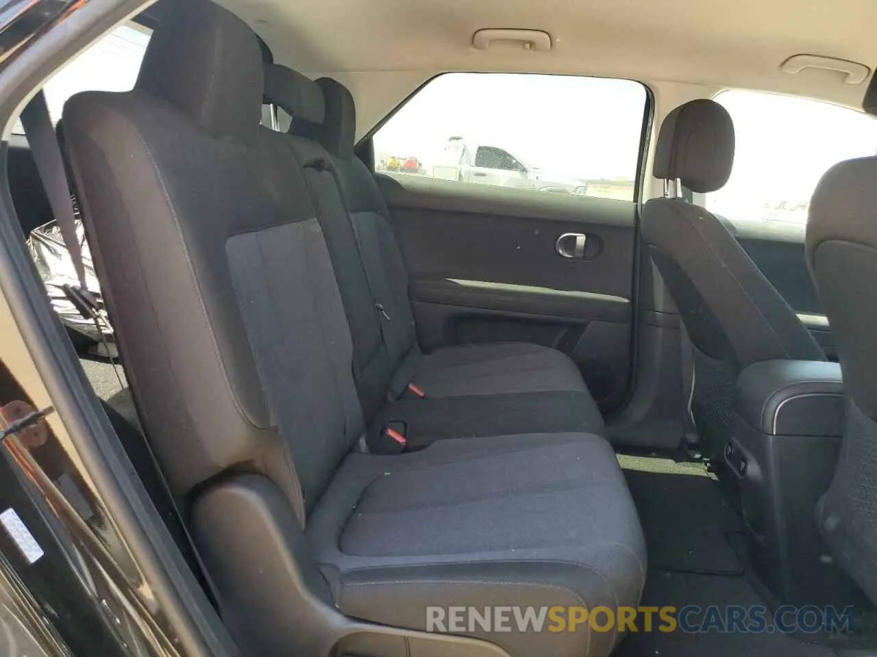 11 Photograph of a damaged car KM8KM4AE0NU054943 HYUNDAI IONIQ 2022