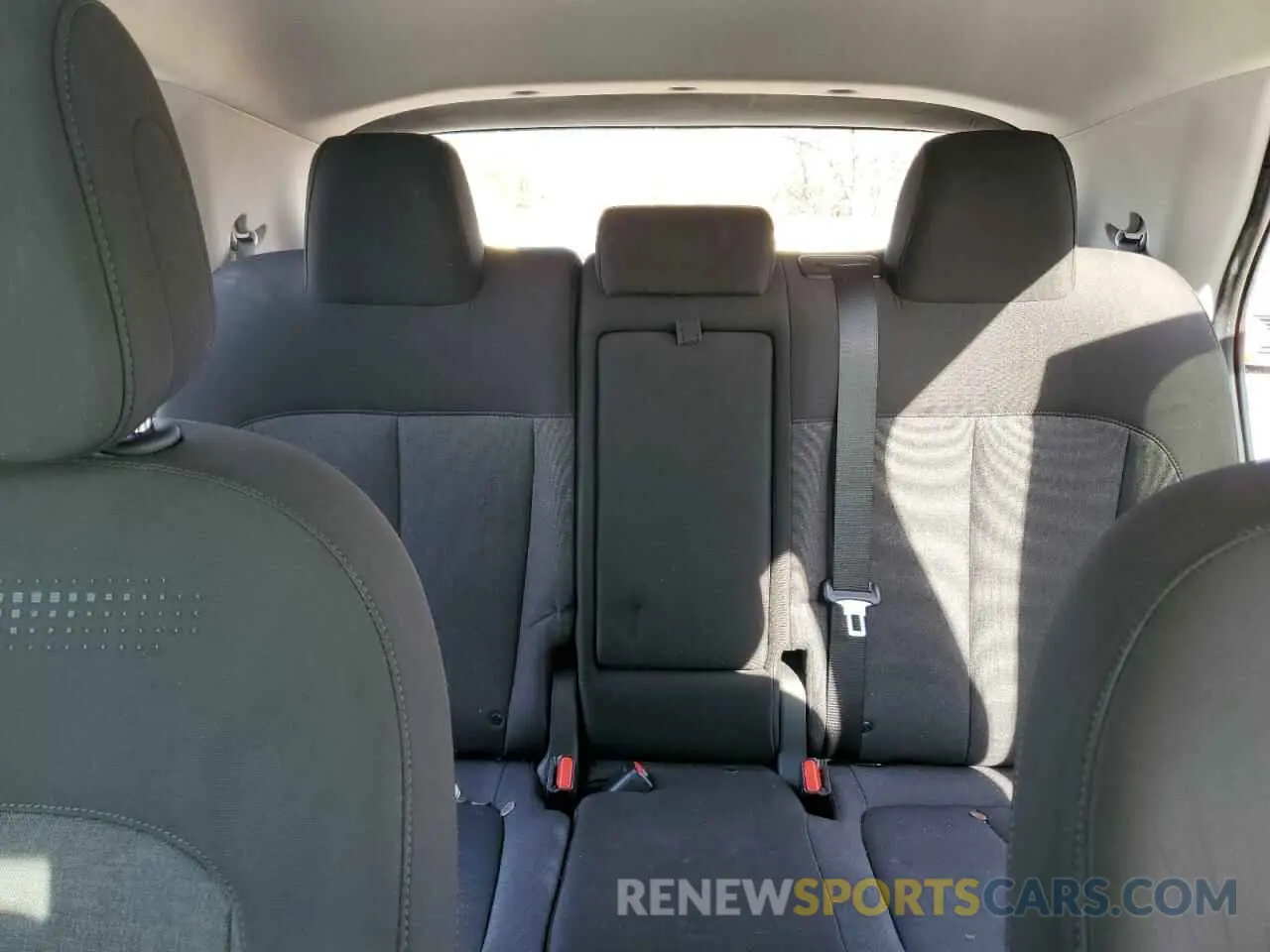 10 Photograph of a damaged car KM8KM4AE4NU064245 HYUNDAI IONIQ 2022
