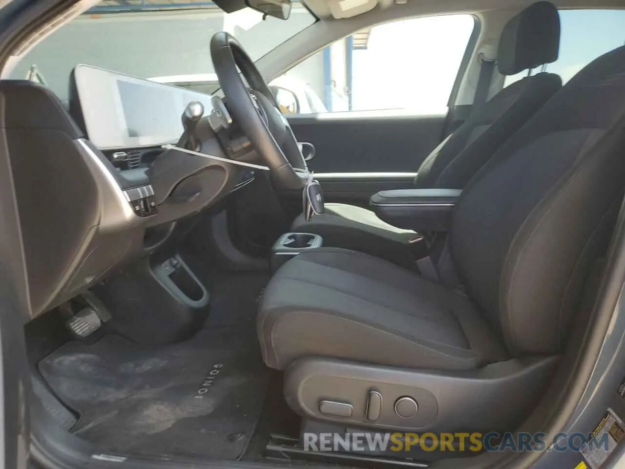 7 Photograph of a damaged car KM8KM4AE7NU068452 HYUNDAI IONIQ 2022