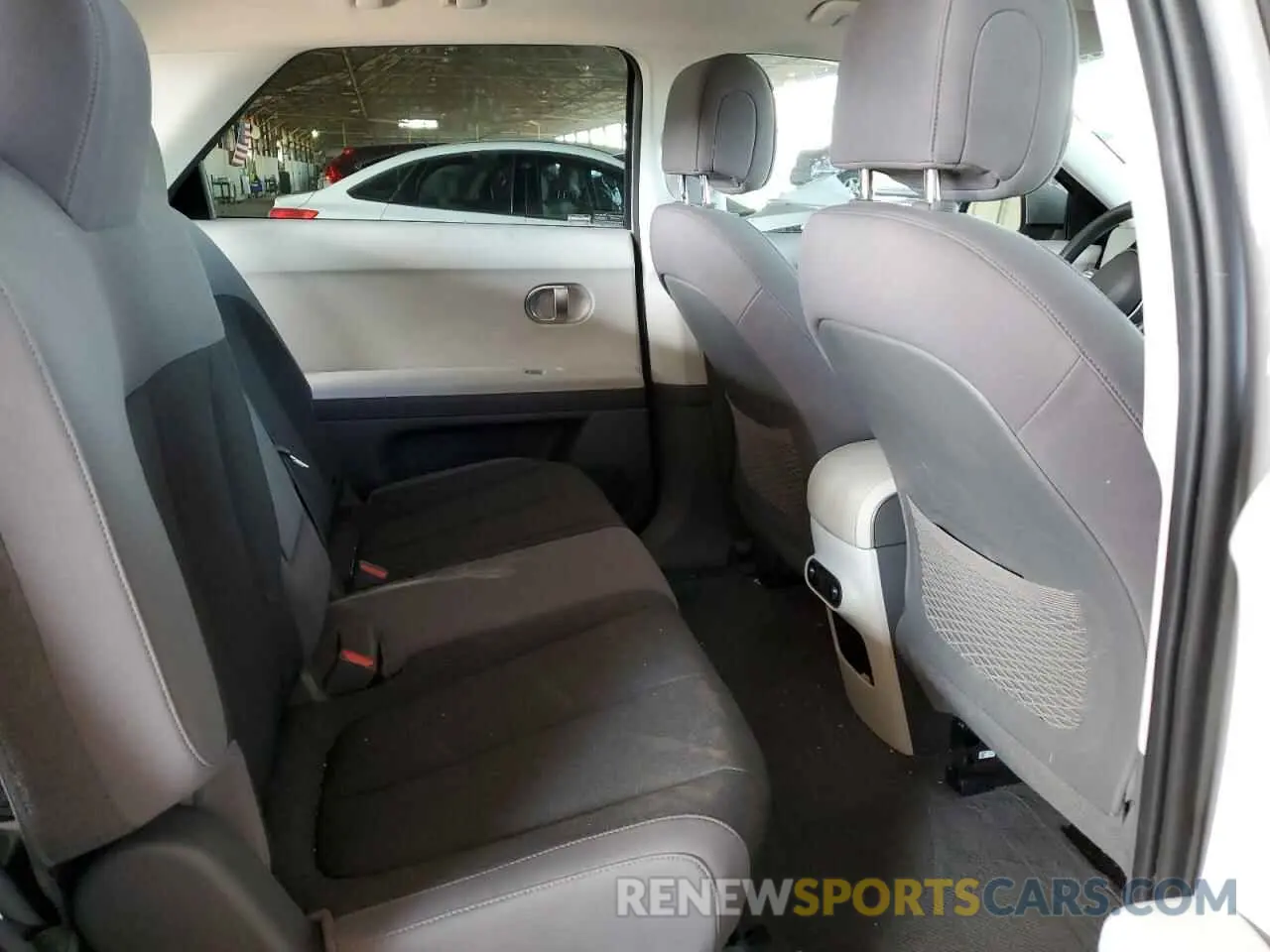 11 Photograph of a damaged car KM8KMDAF7NU083669 HYUNDAI IONIQ 2022