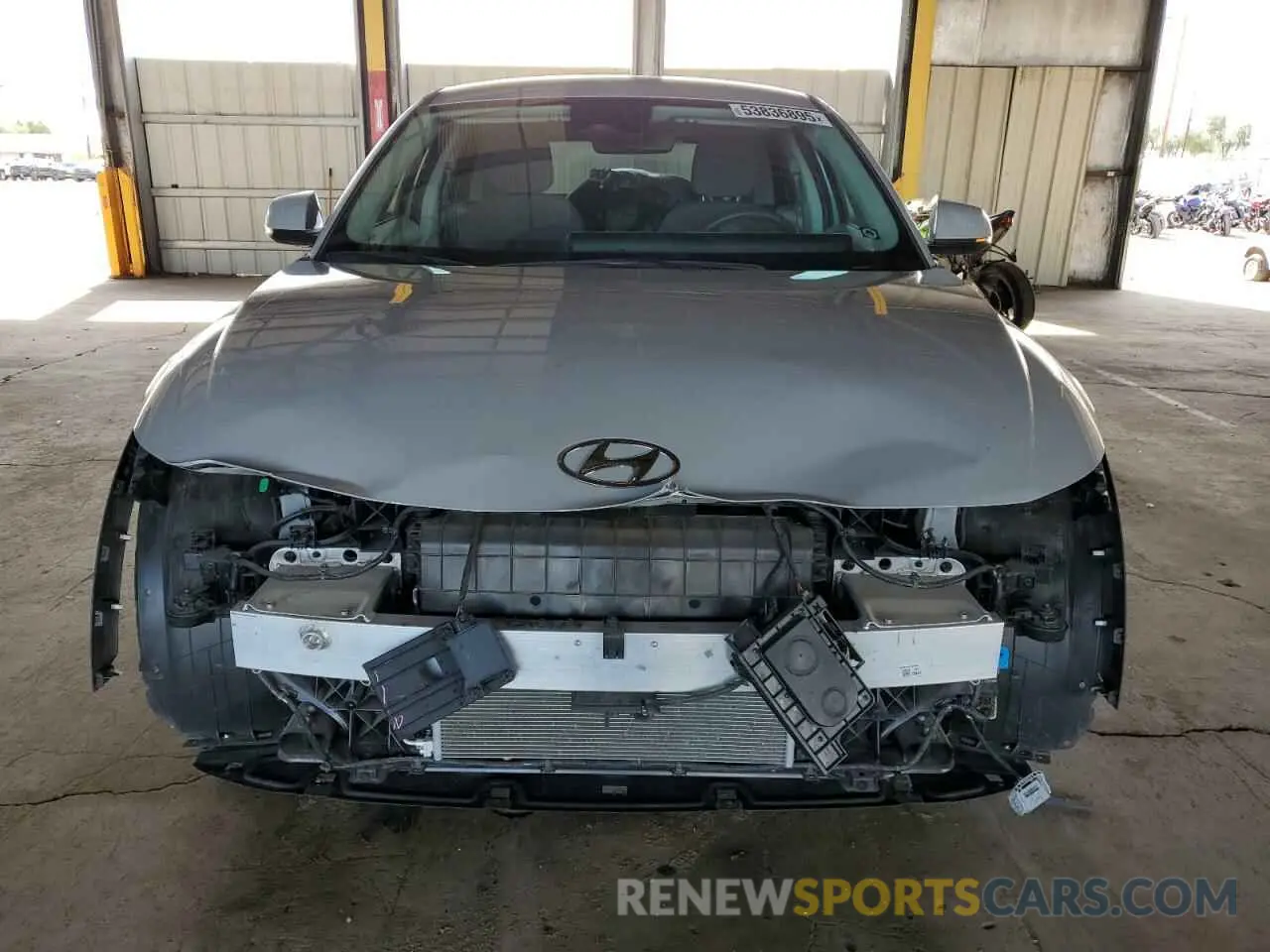 5 Photograph of a damaged car KM8KMDAF7NU083669 HYUNDAI IONIQ 2022