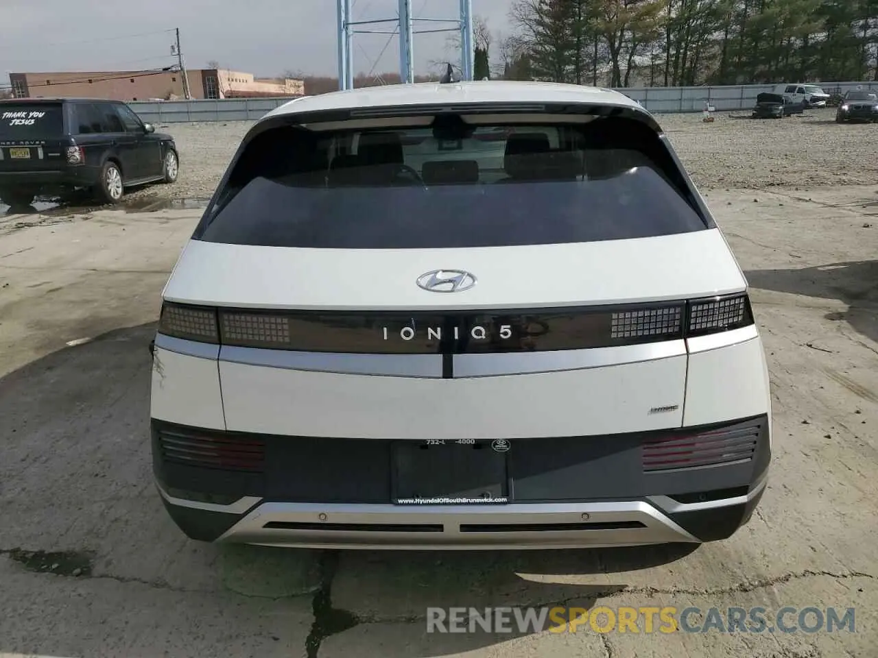 6 Photograph of a damaged car KM8KMDAF7NU085213 HYUNDAI IONIQ 2022