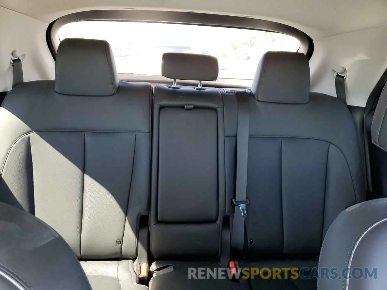 10 Photograph of a damaged car KM8KNDAF2NU050124 HYUNDAI IONIQ 2022
