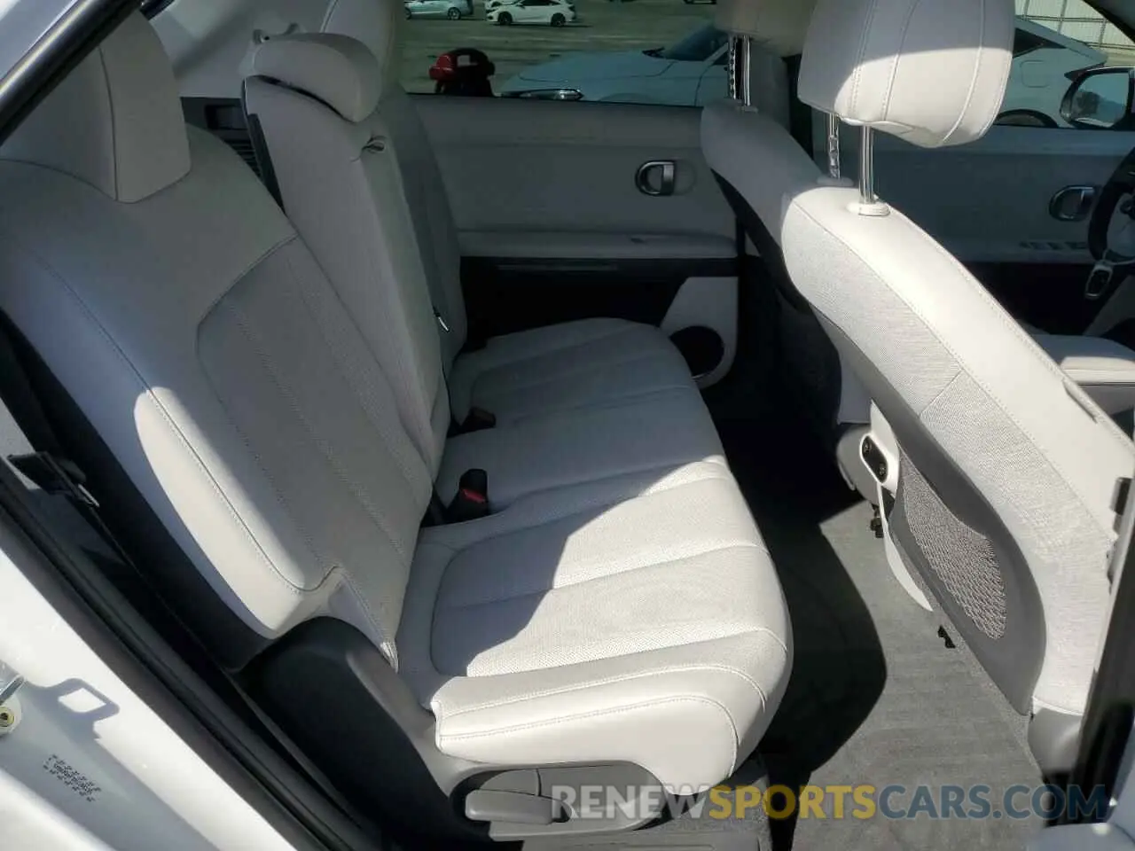 11 Photograph of a damaged car KM8KNDAF2NU108135 HYUNDAI IONIQ 2022