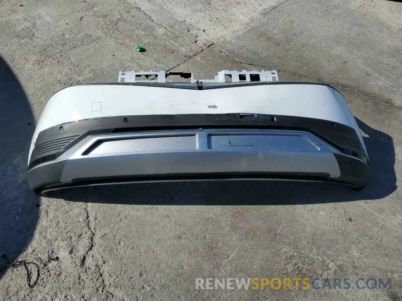 13 Photograph of a damaged car KM8KNDAF2NU108135 HYUNDAI IONIQ 2022