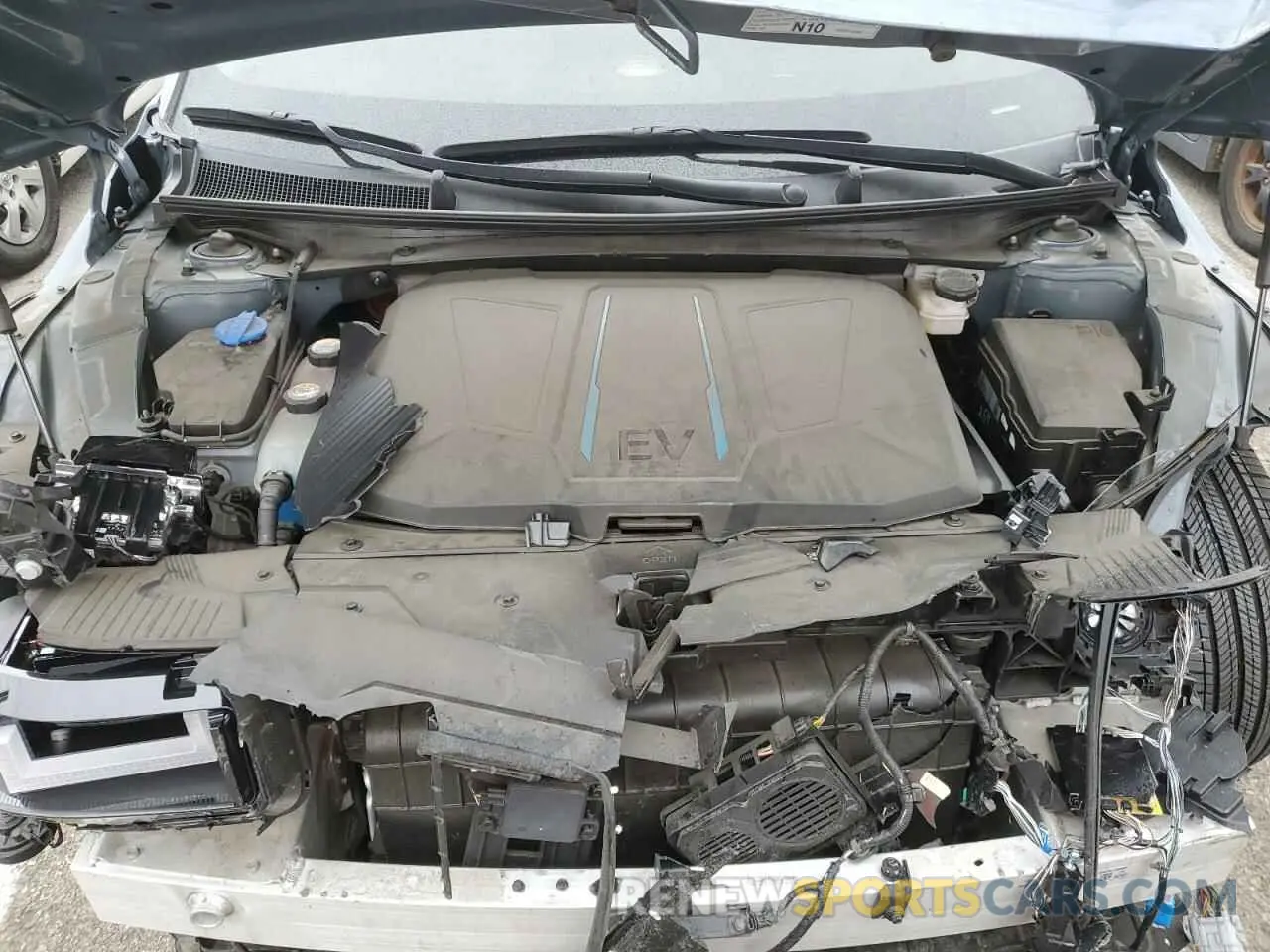 11 Photograph of a damaged car KM8KR4AE9NU073203 HYUNDAI IONIQ 2022