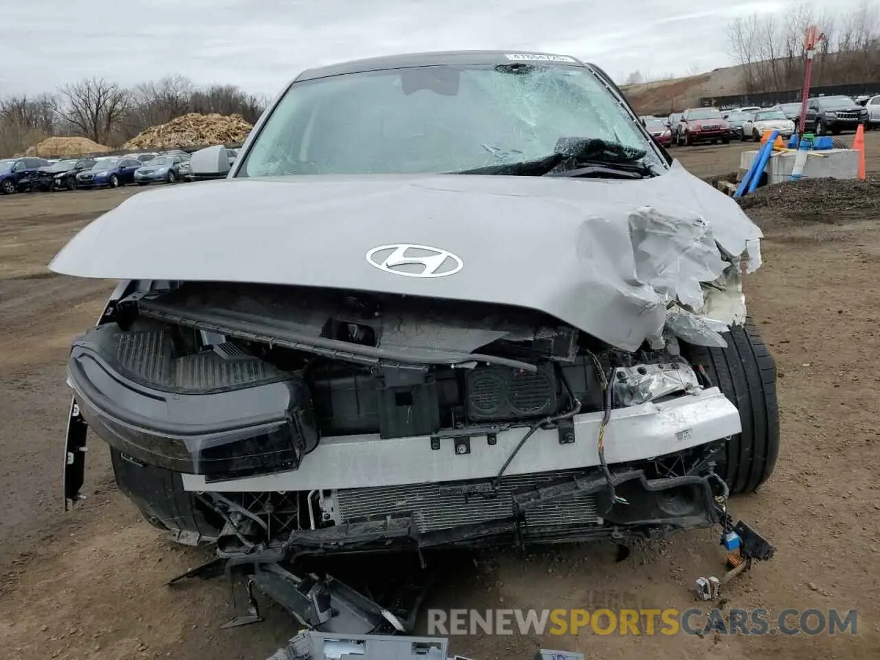 5 Photograph of a damaged car KM8KRDAF0NU089802 HYUNDAI IONIQ 2022