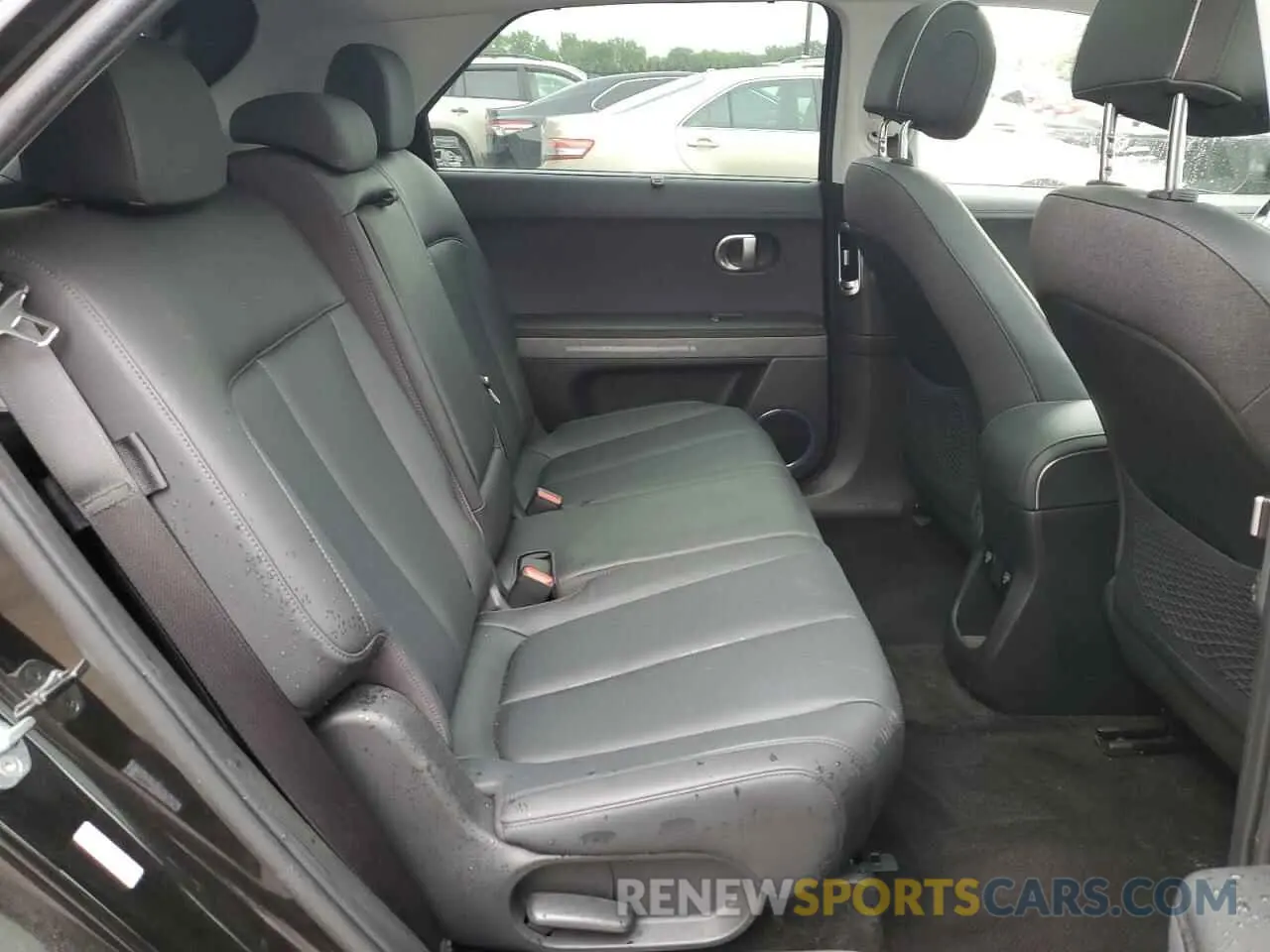 11 Photograph of a damaged car KM8KRDAF5NU092422 HYUNDAI IONIQ 2022