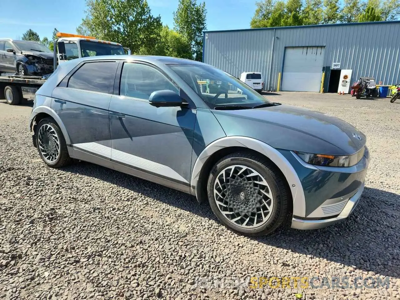 4 Photograph of a damaged car KM8KRDAF6NU103749 HYUNDAI IONIQ 2022