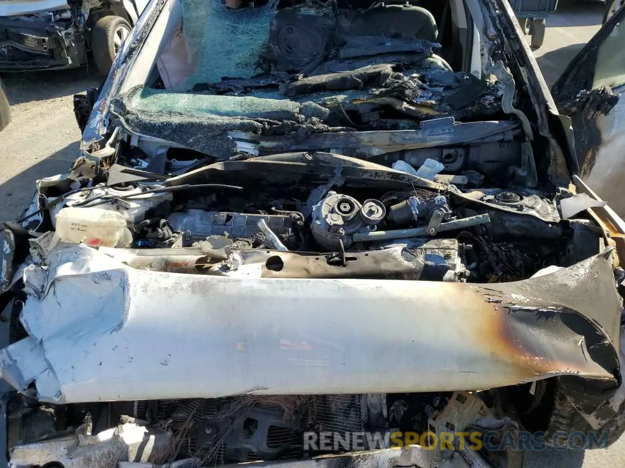 11 Photograph of a damaged car KMHC05LC9NU277077 HYUNDAI IONIQ 2022