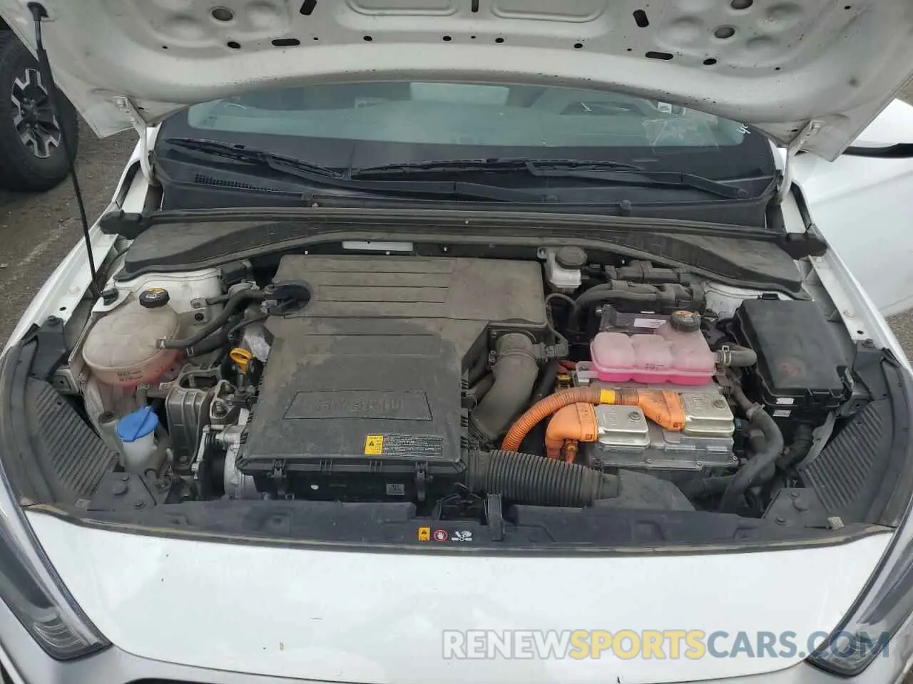11 Photograph of a damaged car KMHC65LC0NU282862 HYUNDAI IONIQ 2022