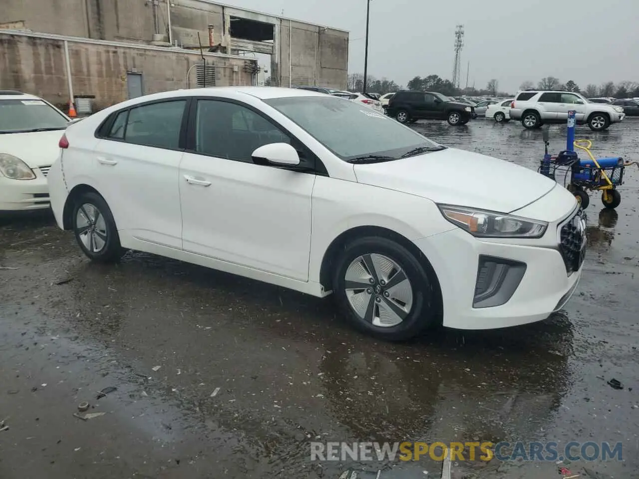 4 Photograph of a damaged car KMHC65LC2NU279770 HYUNDAI IONIQ 2022