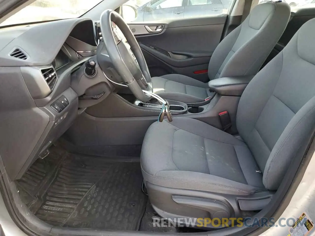 7 Photograph of a damaged car KMHC65LC5NU268231 HYUNDAI IONIQ 2022