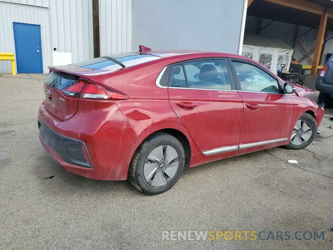 3 Photograph of a damaged car KMHC75LC5NU281073 HYUNDAI IONIQ 2022