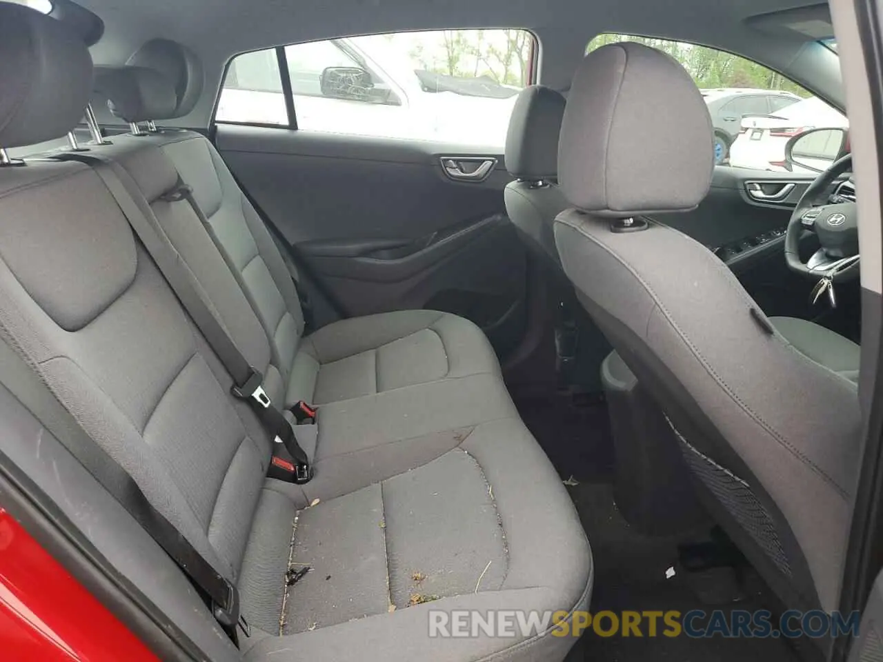 10 Photograph of a damaged car KMHC75LC9NU268794 HYUNDAI IONIQ 2022