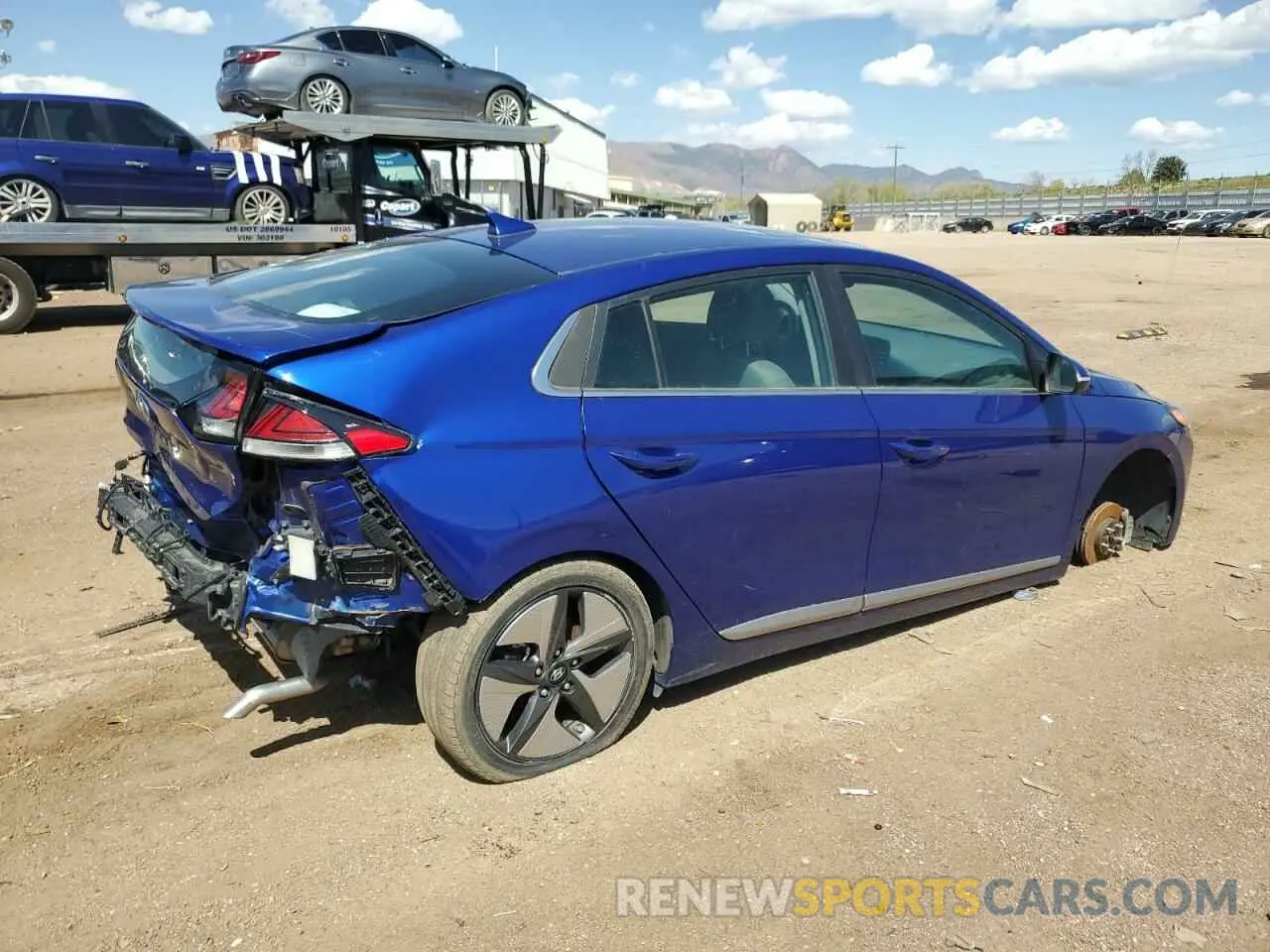 3 Photograph of a damaged car KMHC85LC7NU282769 HYUNDAI IONIQ 2022