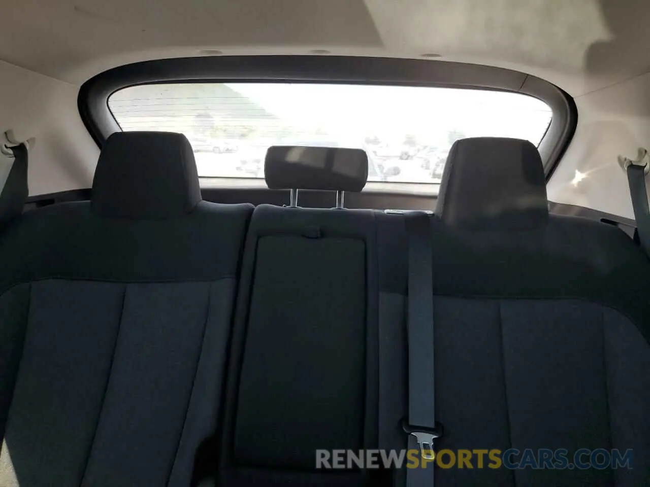 10 Photograph of a damaged car KM8KM4AEXPU179760 HYUNDAI IONIQ 2023