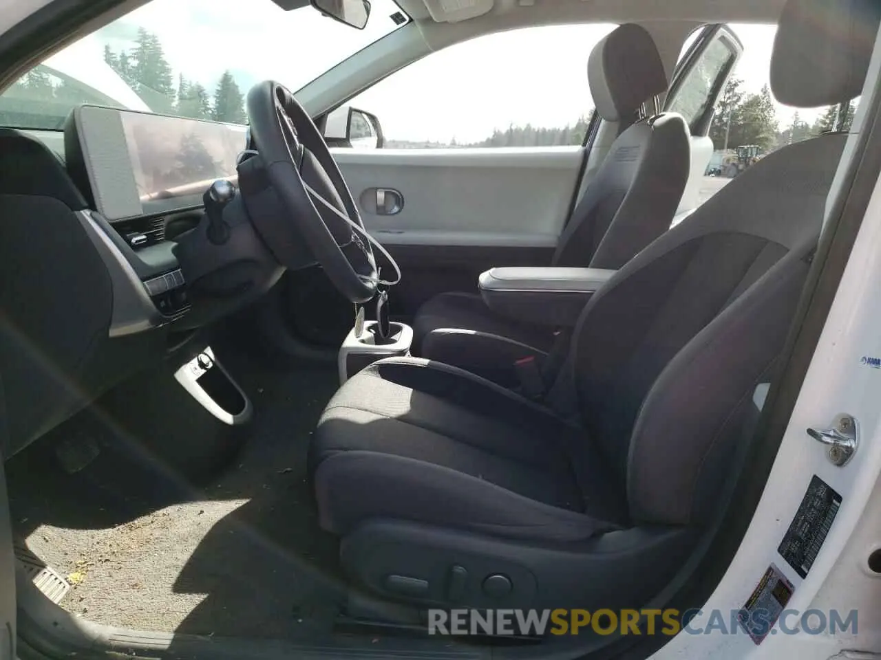 7 Photograph of a damaged car KM8KMDAF1PU127071 HYUNDAI IONIQ 2023