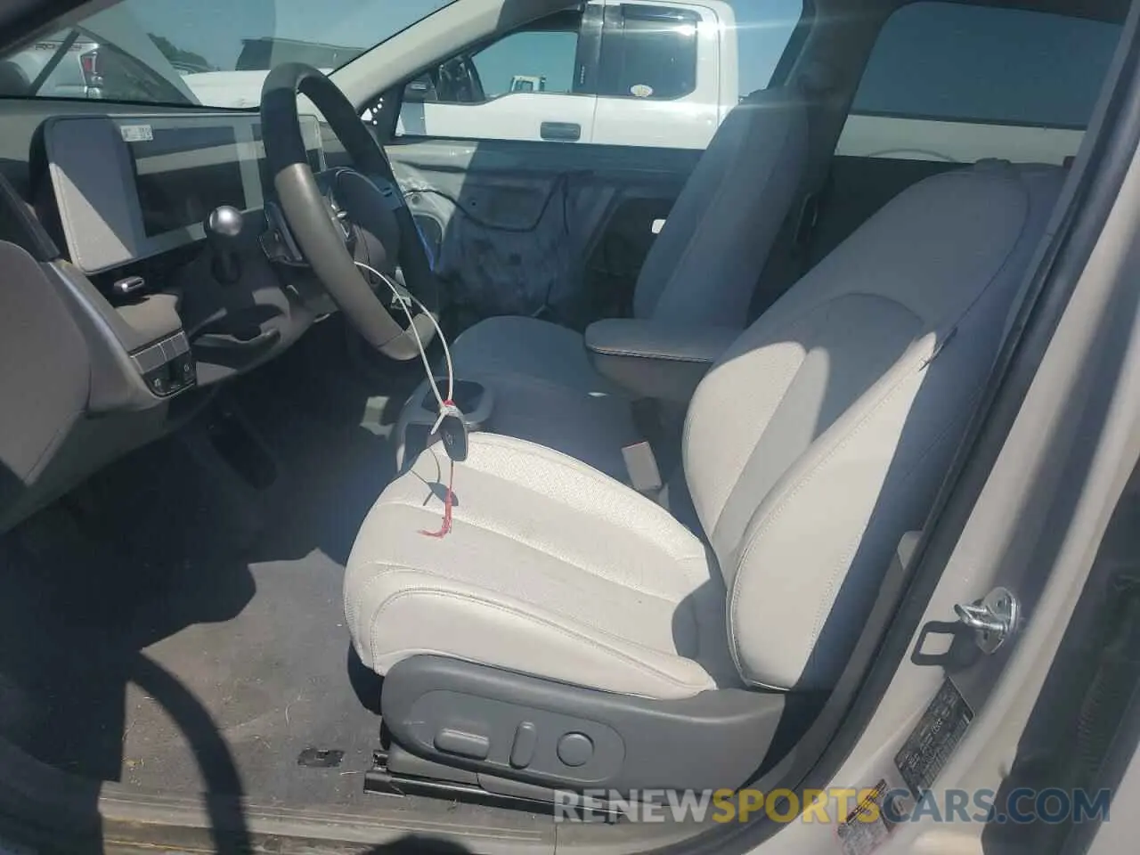 7 Photograph of a damaged car KM8KNDAF5PU205686 HYUNDAI IONIQ 2023