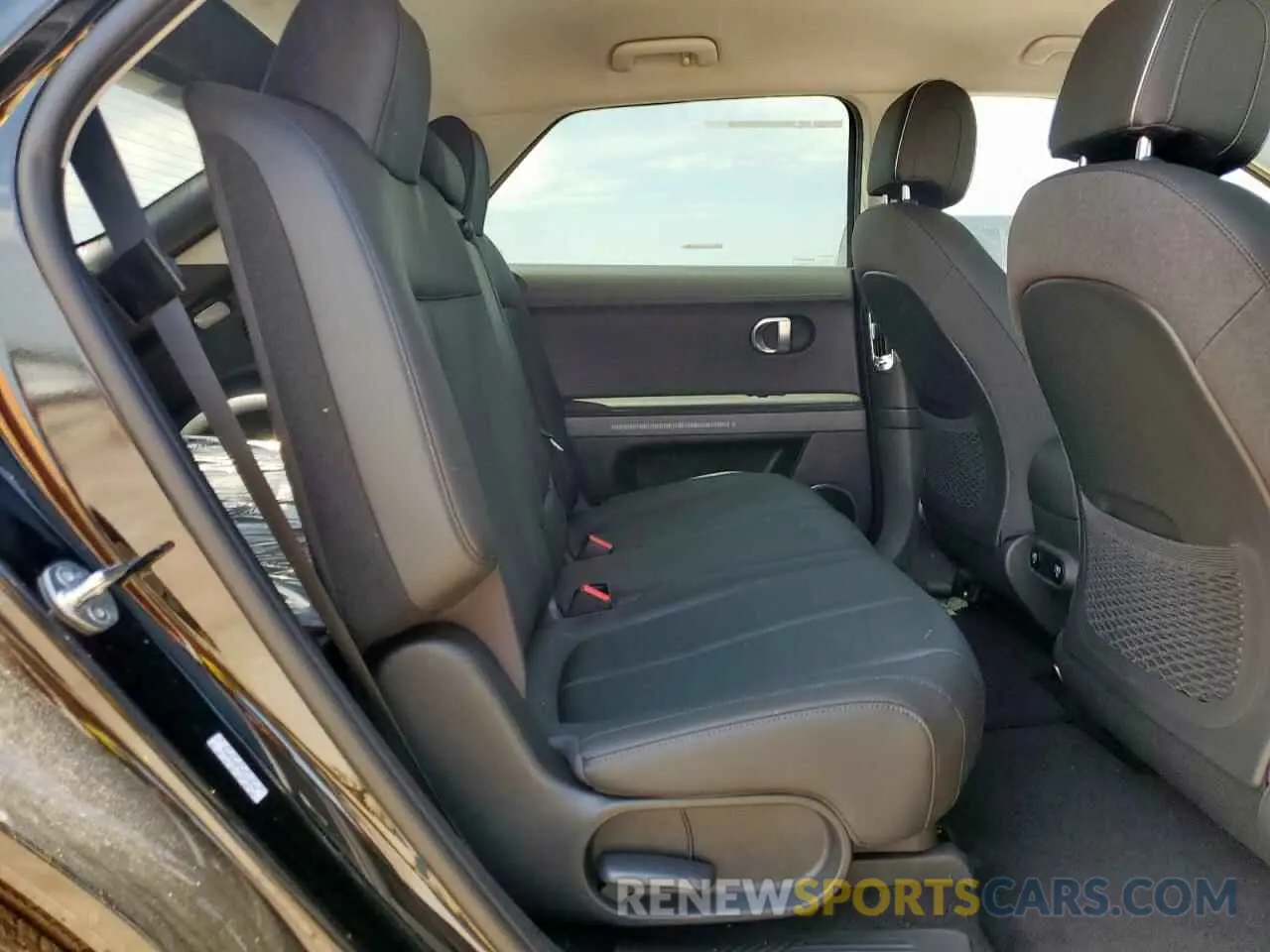 11 Photograph of a damaged car KM8KNDAF7PU210596 HYUNDAI IONIQ 2023