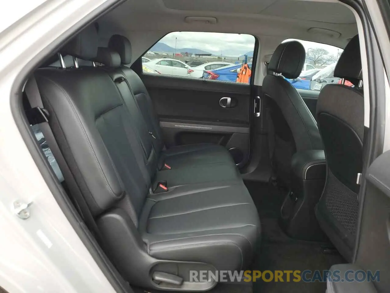 10 Photograph of a damaged car KM8KRDAF4PU157392 HYUNDAI IONIQ 2023