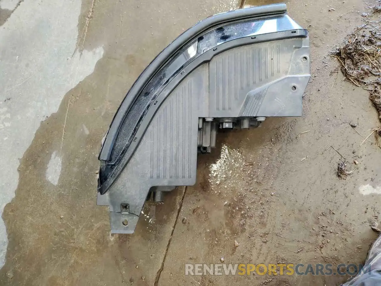 12 Photograph of a damaged car KM8KRDAF6PU155806 HYUNDAI IONIQ 2023