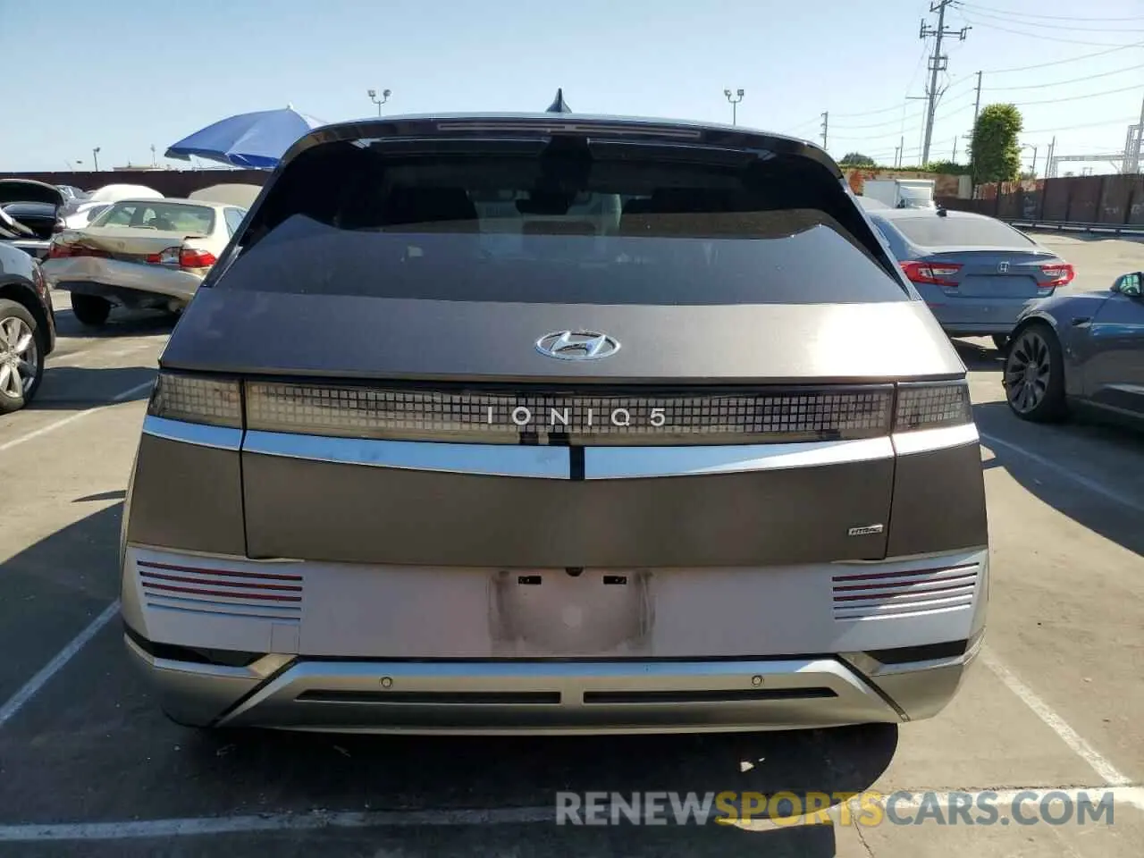 6 Photograph of a damaged car KM8KRDAF7PU176311 HYUNDAI IONIQ 2023