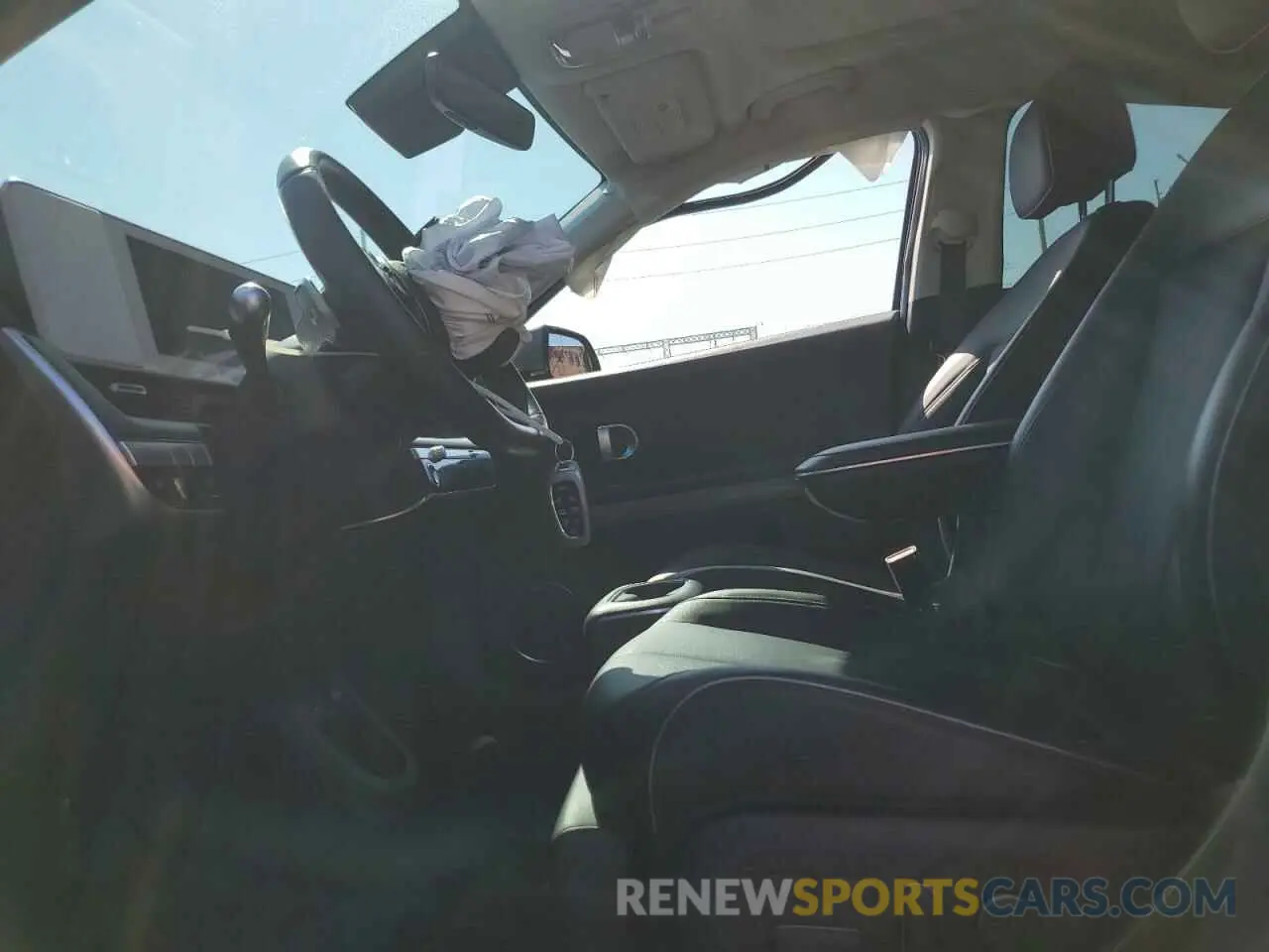 7 Photograph of a damaged car KM8KRDAF7PU176311 HYUNDAI IONIQ 2023