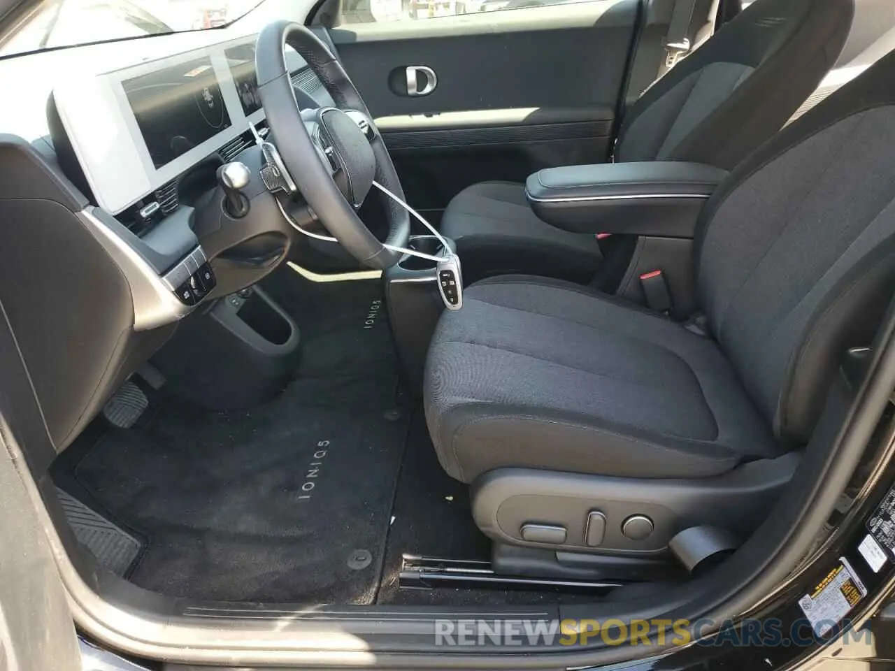 7 Photograph of a damaged car KM8KM4DE6RU268952 HYUNDAI IONIQ 2024