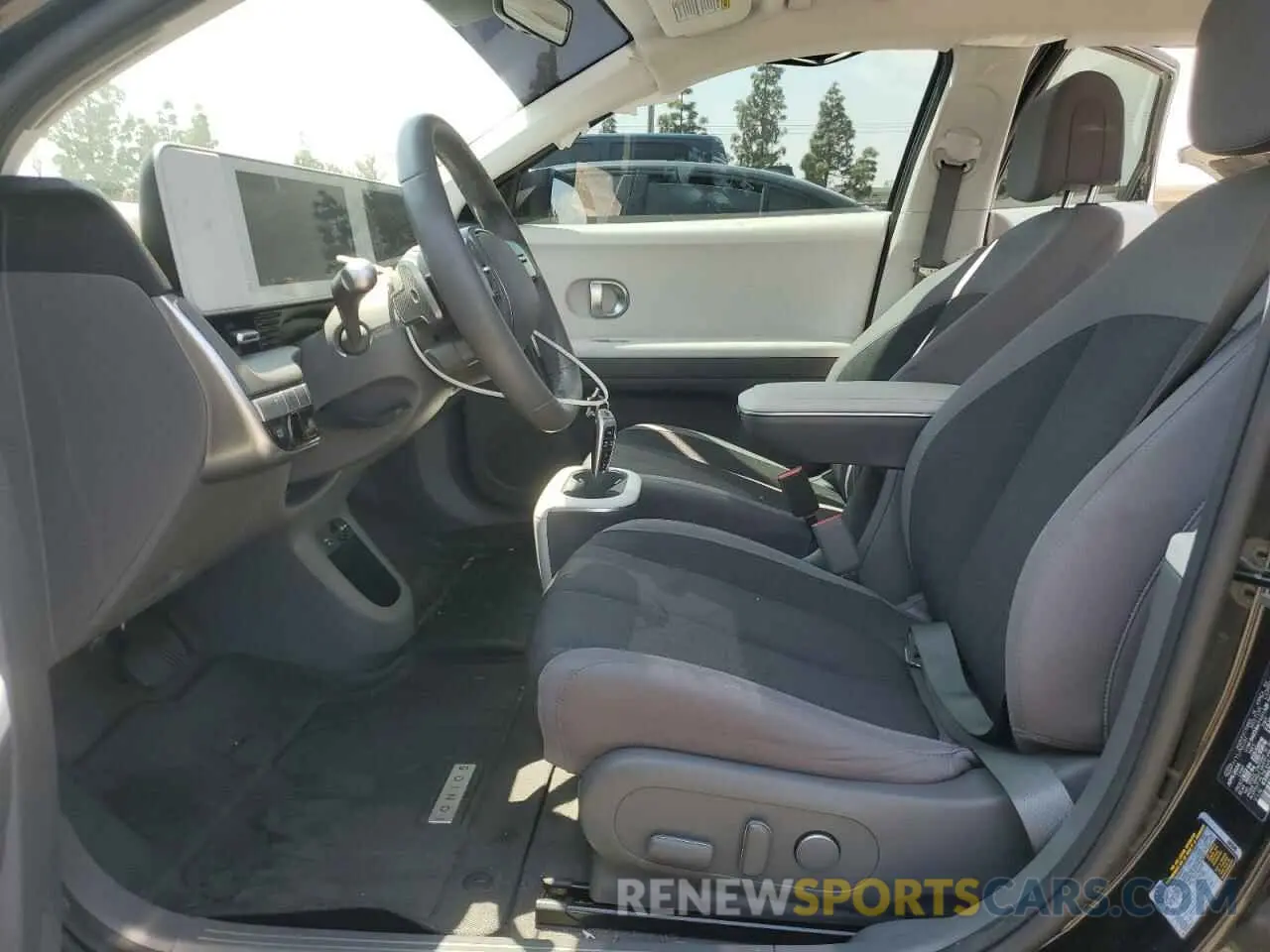 7 Photograph of a damaged car KM8KM4DE7RU307242 HYUNDAI IONIQ 2024