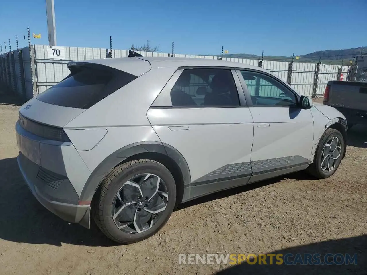 3 Photograph of a damaged car KM8KM4DE9RU339061 HYUNDAI IONIQ 2024