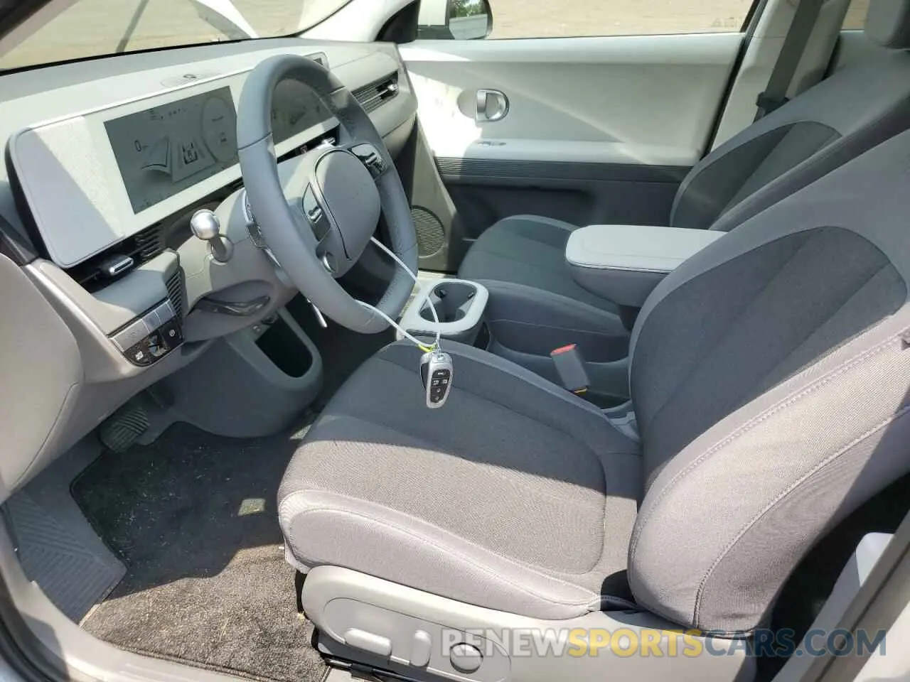 7 Photograph of a damaged car KM8KMDDF7RU275773 HYUNDAI IONIQ 2024