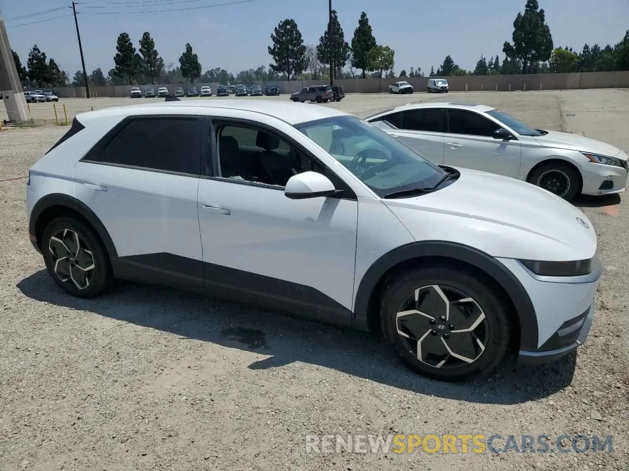 4 Photograph of a damaged car KM8KN4DE0RU264232 HYUNDAI IONIQ 2024