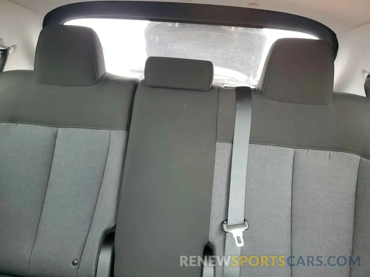 10 Photograph of a damaged car KM8KN4DE5RU320858 HYUNDAI IONIQ 2024