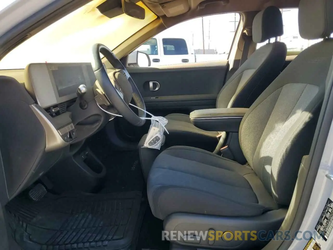 7 Photograph of a damaged car KM8KN4DE6RU304507 HYUNDAI IONIQ 2024