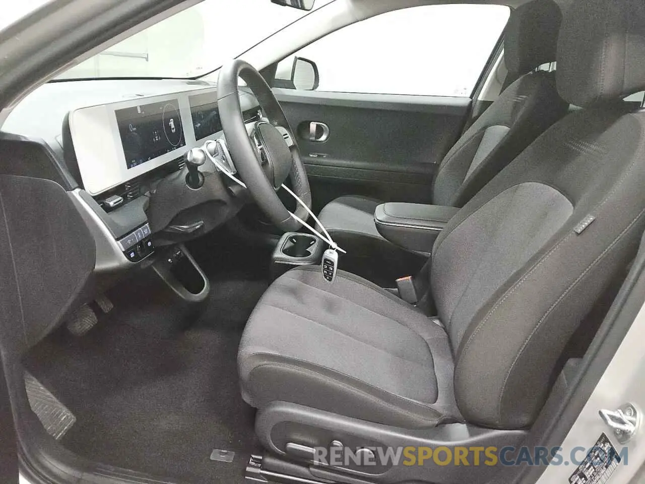 7 Photograph of a damaged car KM8KNDDF0RU239825 HYUNDAI IONIQ 2024