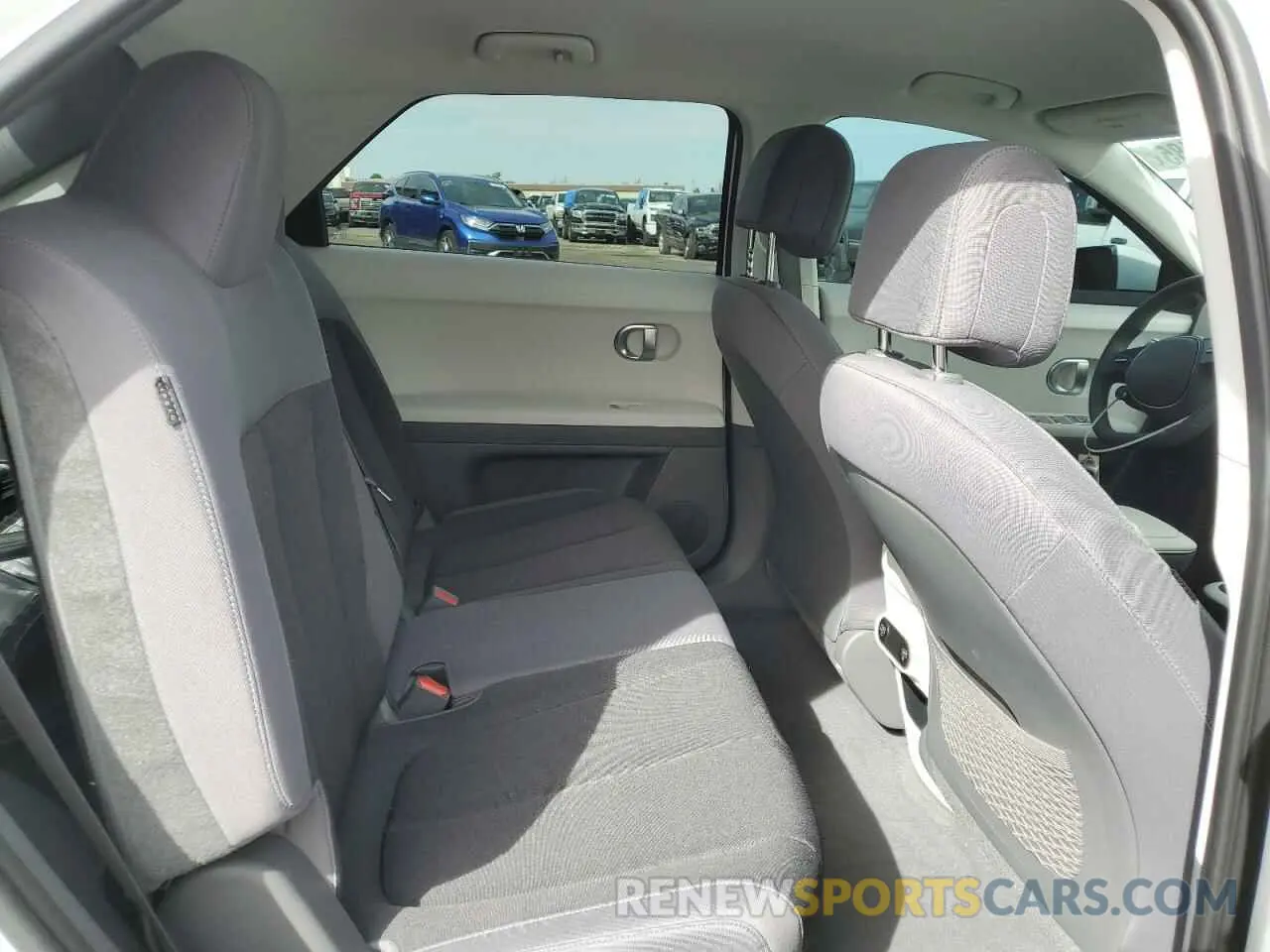 10 Photograph of a damaged car KM8KNDDF0RU318105 HYUNDAI IONIQ 2024