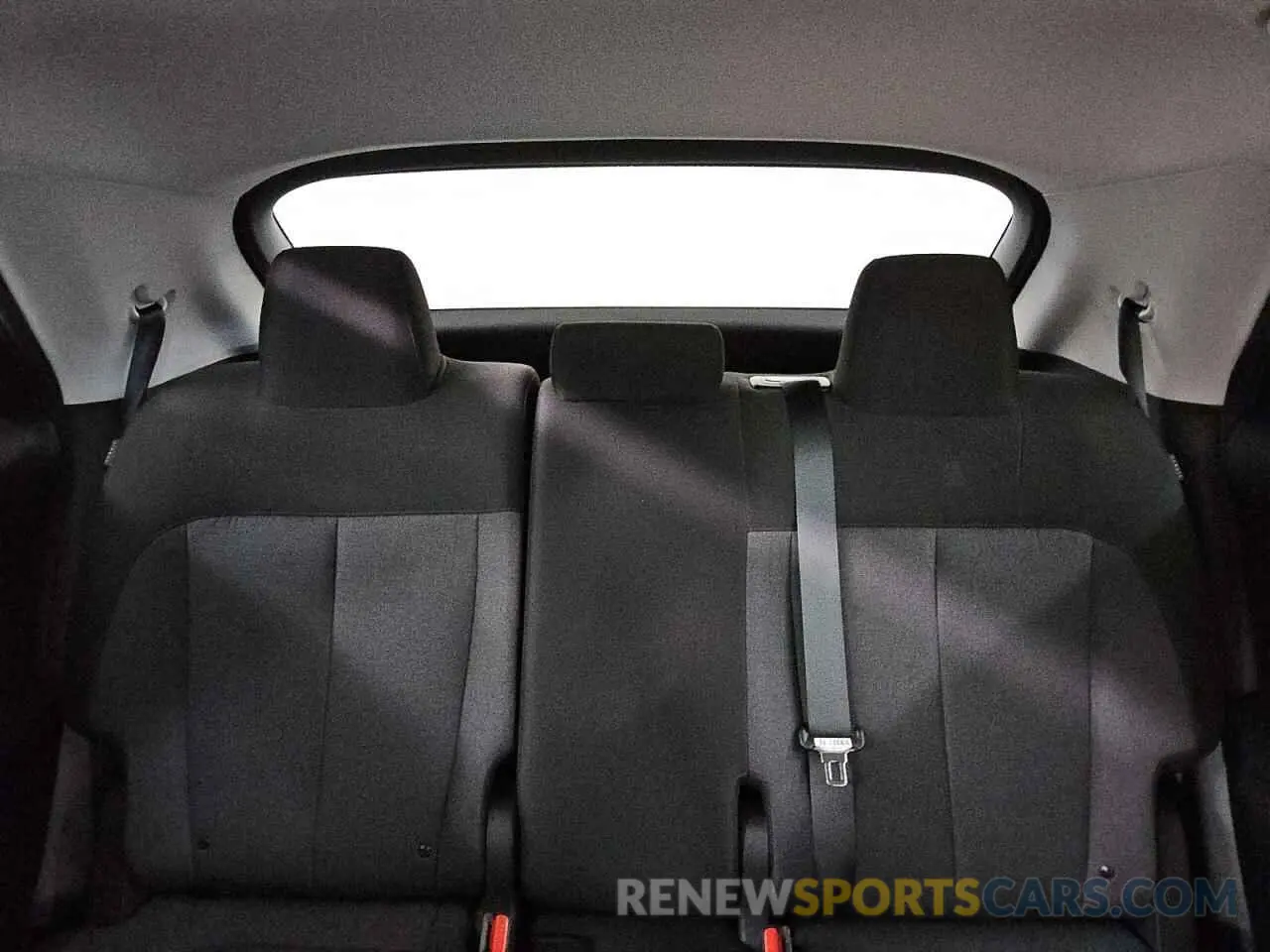 10 Photograph of a damaged car KM8KNDDF3RU273628 HYUNDAI IONIQ 2024